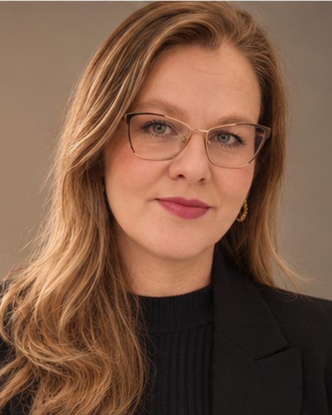 Gabriele Hanauer Krummenauer, advogada